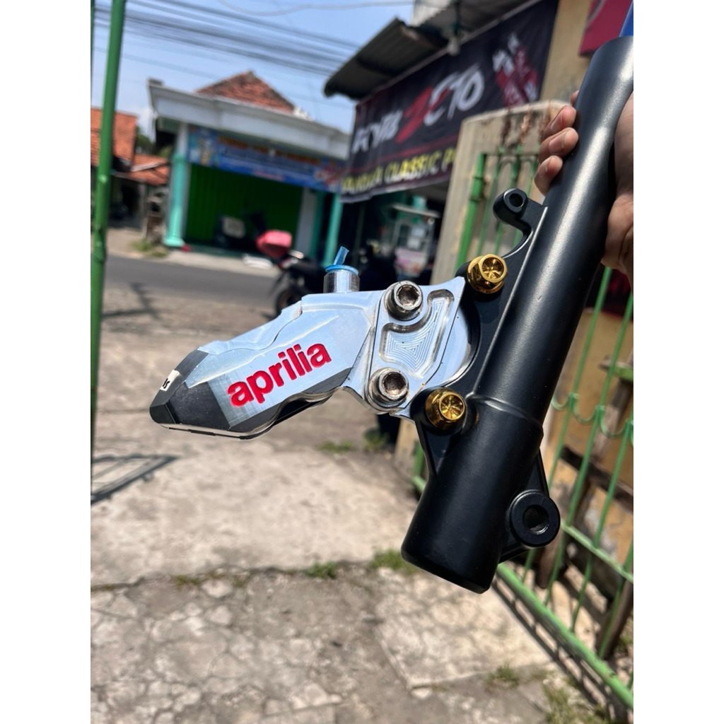 Kaliper Aprilia CNC Set Breket pnp jupiter / Y125z / bottom kyb jupz 125z