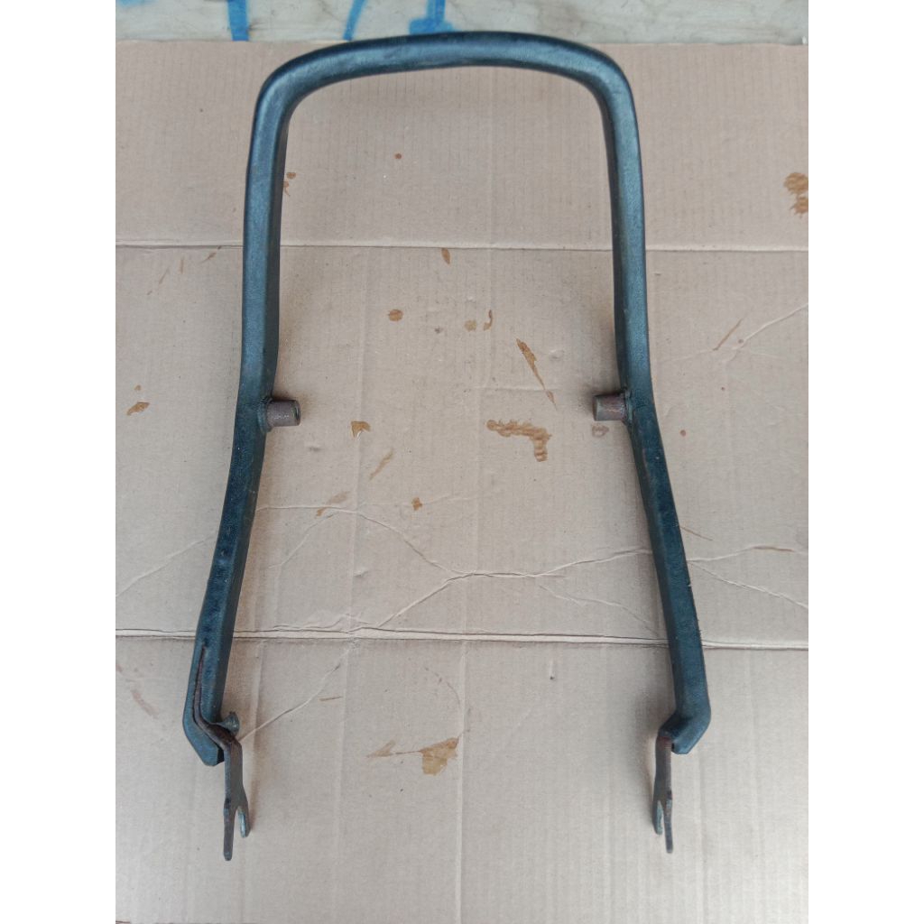 Begel Karet Jok Belakang Motor Suzuki Rc 80 RC 100 Bravo Original