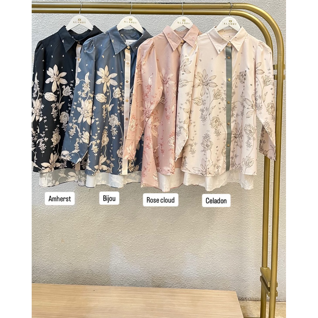 Magnolia Shirt Wearing Klamby