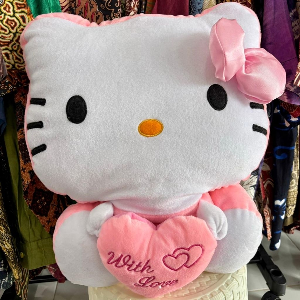 BONEKA HELLO KITTY JUMBO