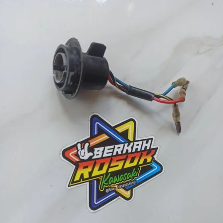 fiting lampu belakang ninja r ss soket lampu belakang ninja r ss Soket rem belakang ninja r ss soket