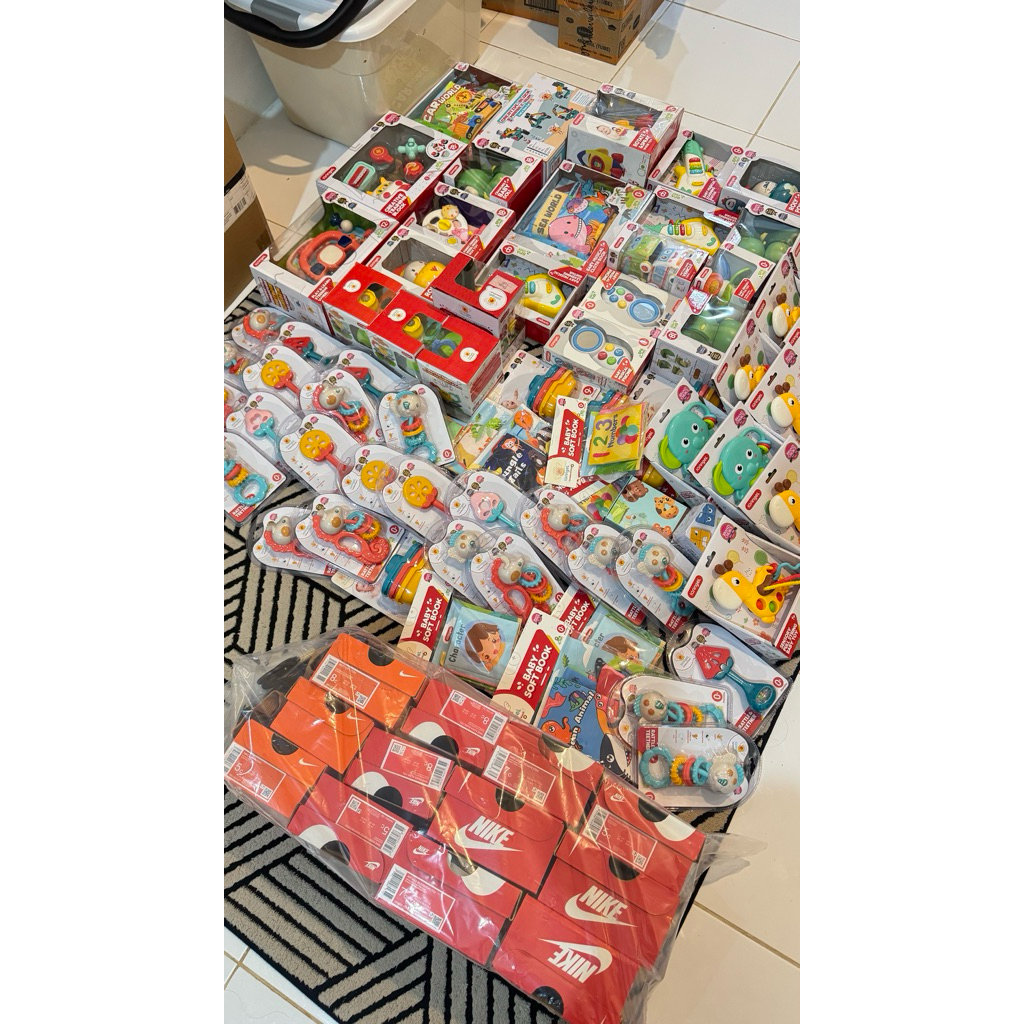 ORDERAN ATAS NAMA PURNAMASARI