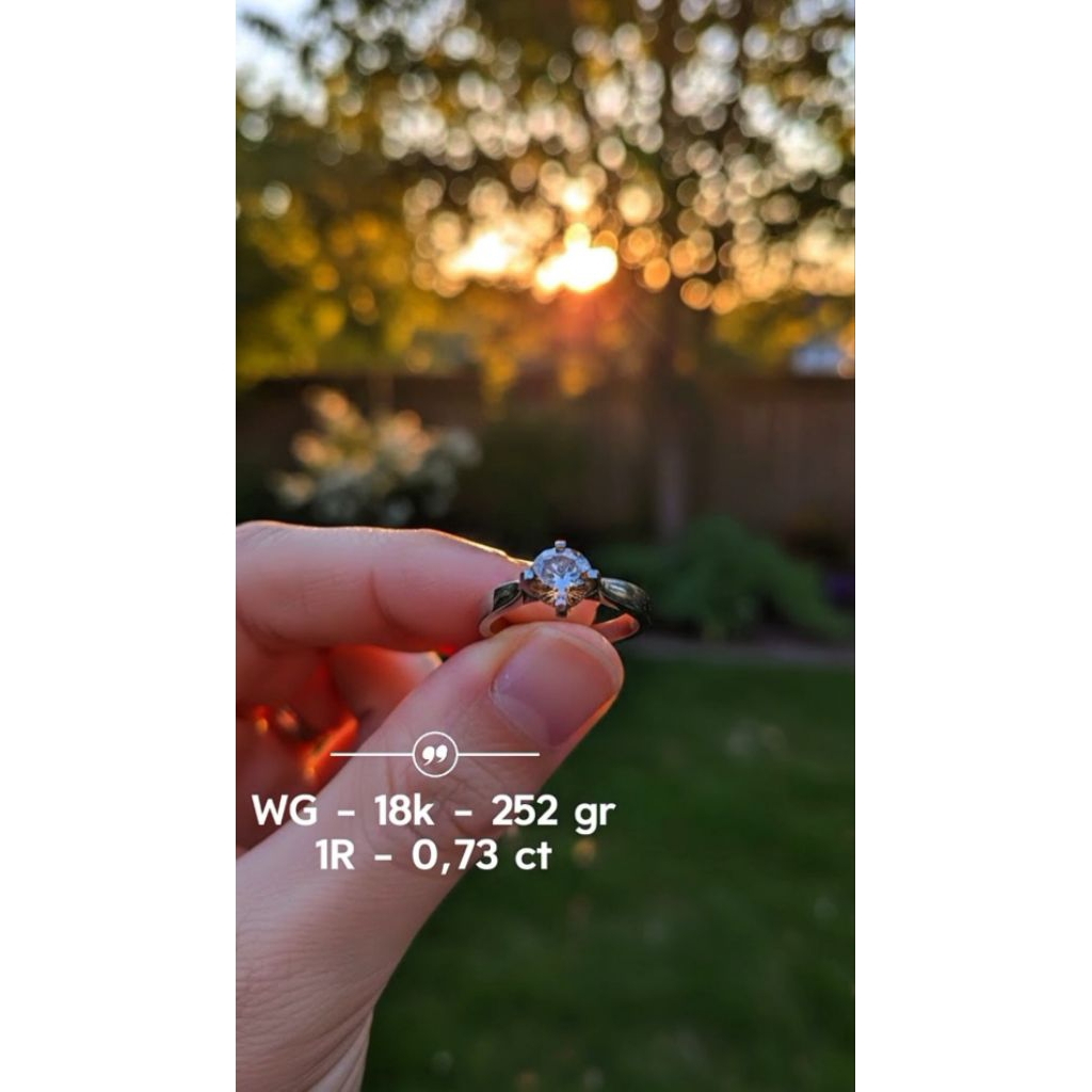 Cincin Berlian dan Emas