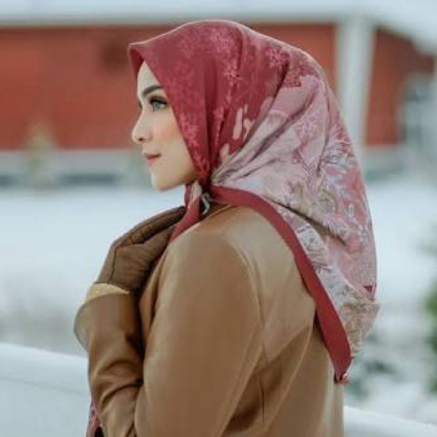 BUTTONSCARVES X DISNEY FROZEN TEABERRY EDP