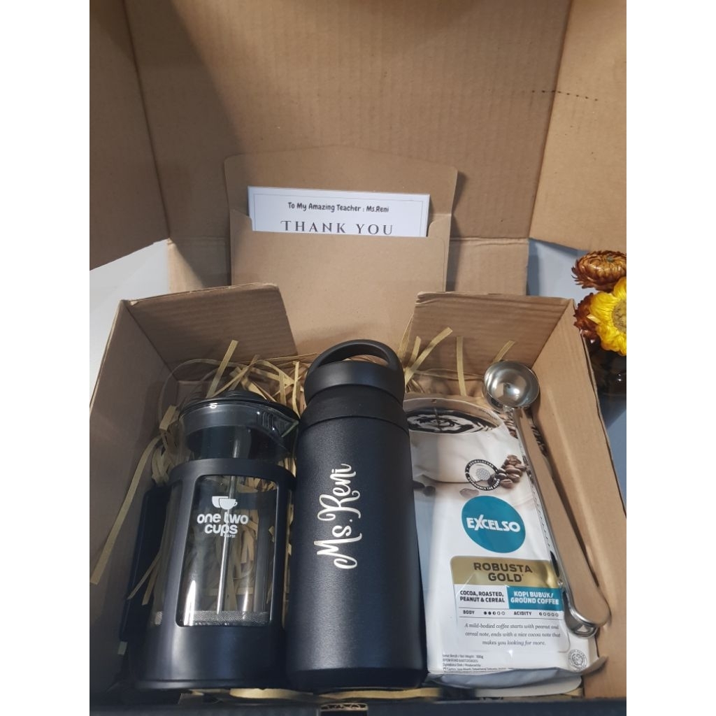 Hampers/Kado/Hadiah Tumbler/ Mug Custom + Kopi + French Press+ Gelas Takar