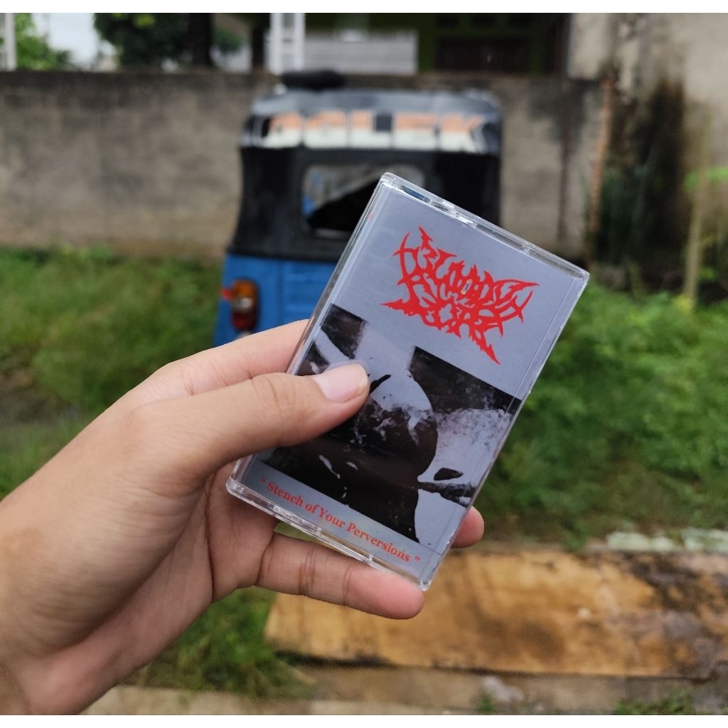 KASET TAPE BLOODY GORE - Stench Of Your Perversion