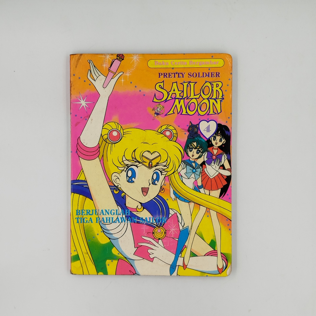 Pretty Soldier Sailor Moon – Second Hand Book