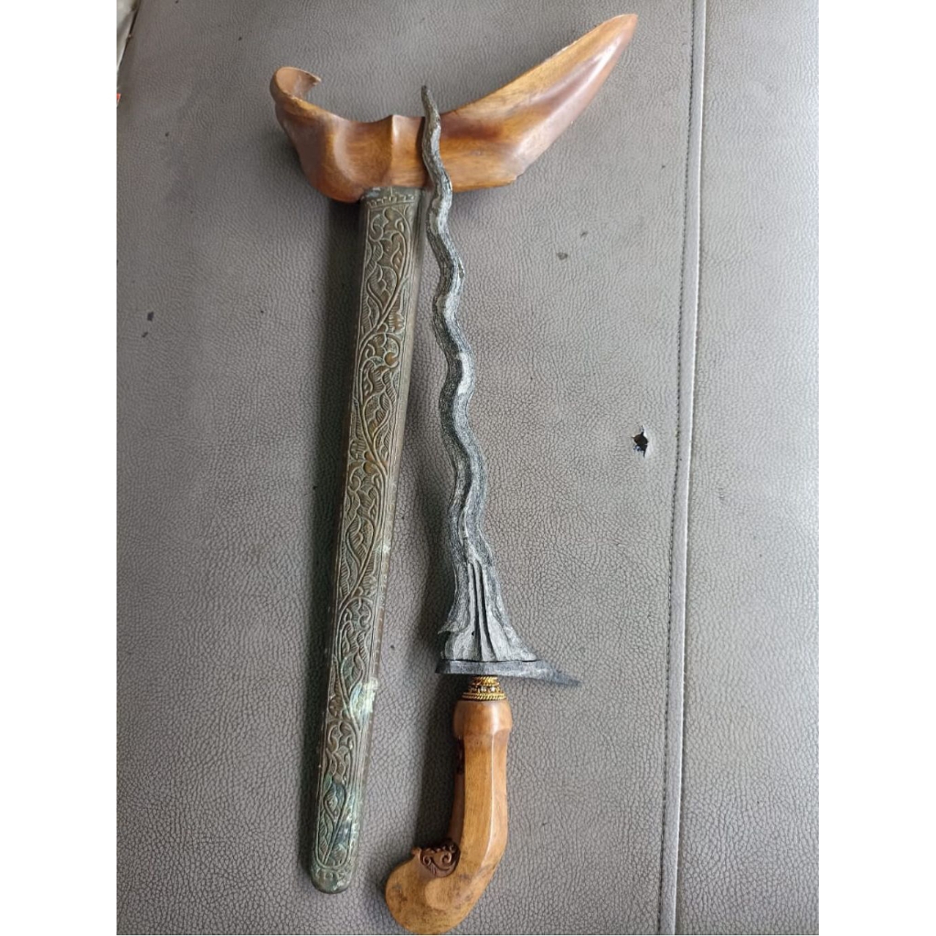 keris sabuk inten era mojopait