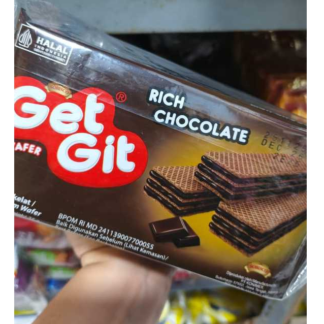Sobisco Wafer Get it Rich Chocolate 35 gr isi 10/PAK