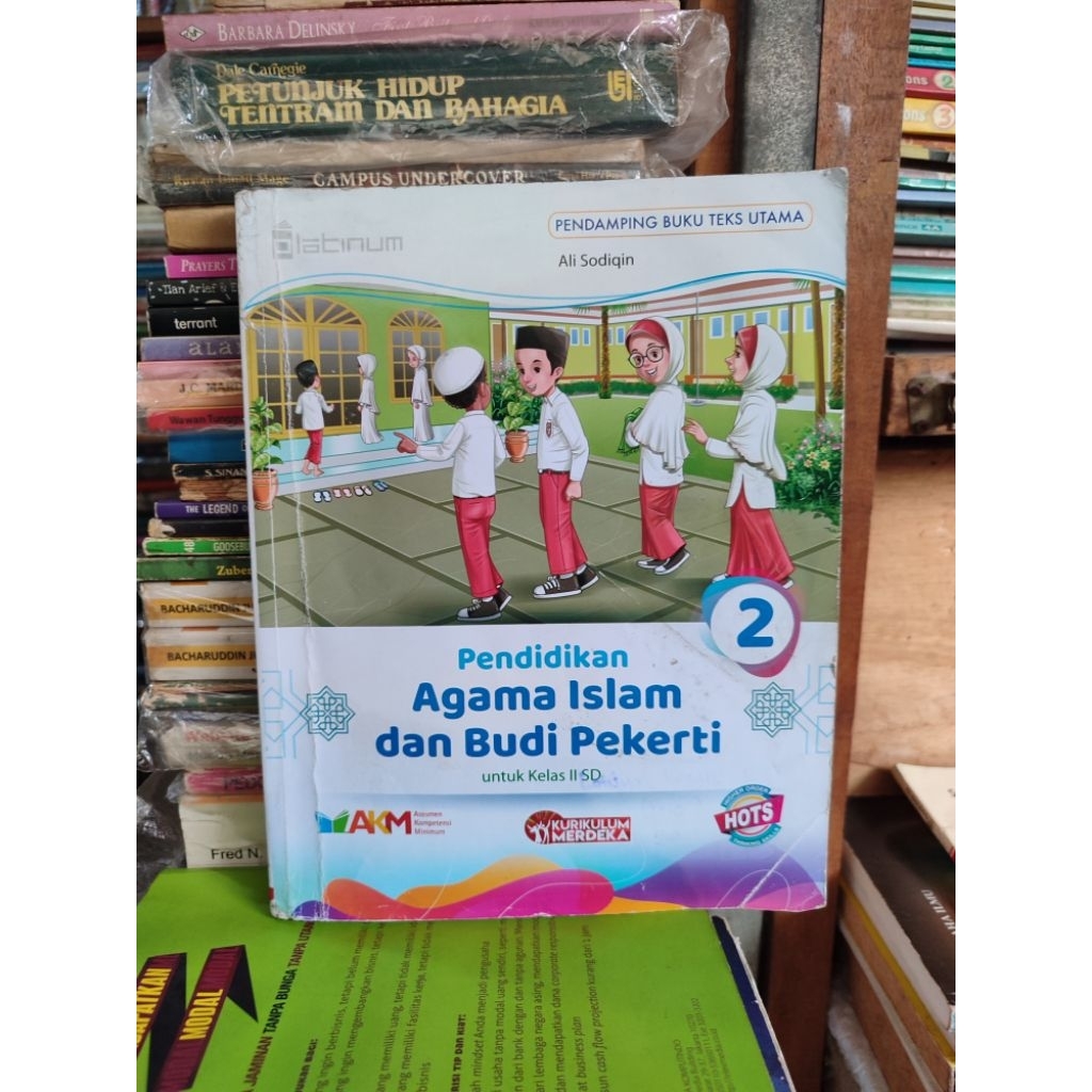 pendidikan agama islam & budi pekerti. kelas 2 SD. platinum. merdeka