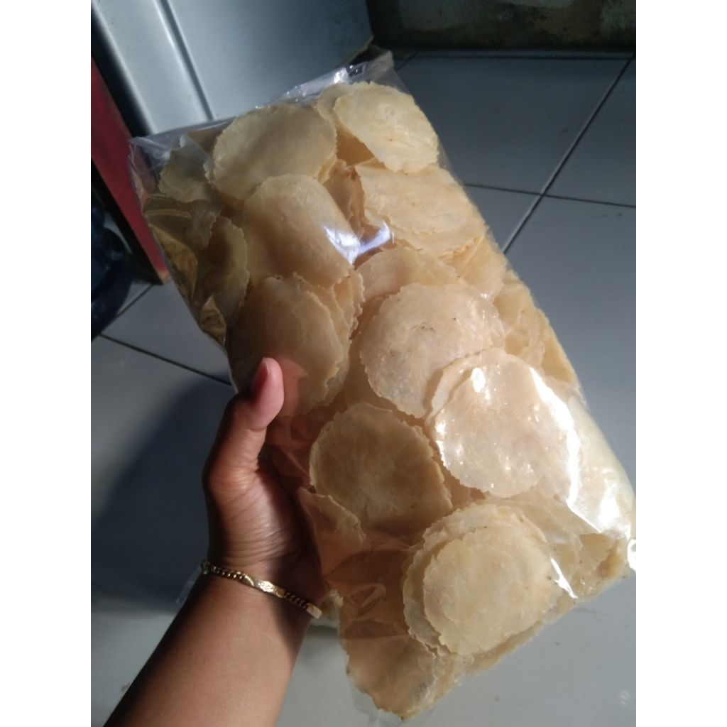 emping mlinjo super,emping mlinjo asli kebumen,emping mlinjo(biji 3-4)