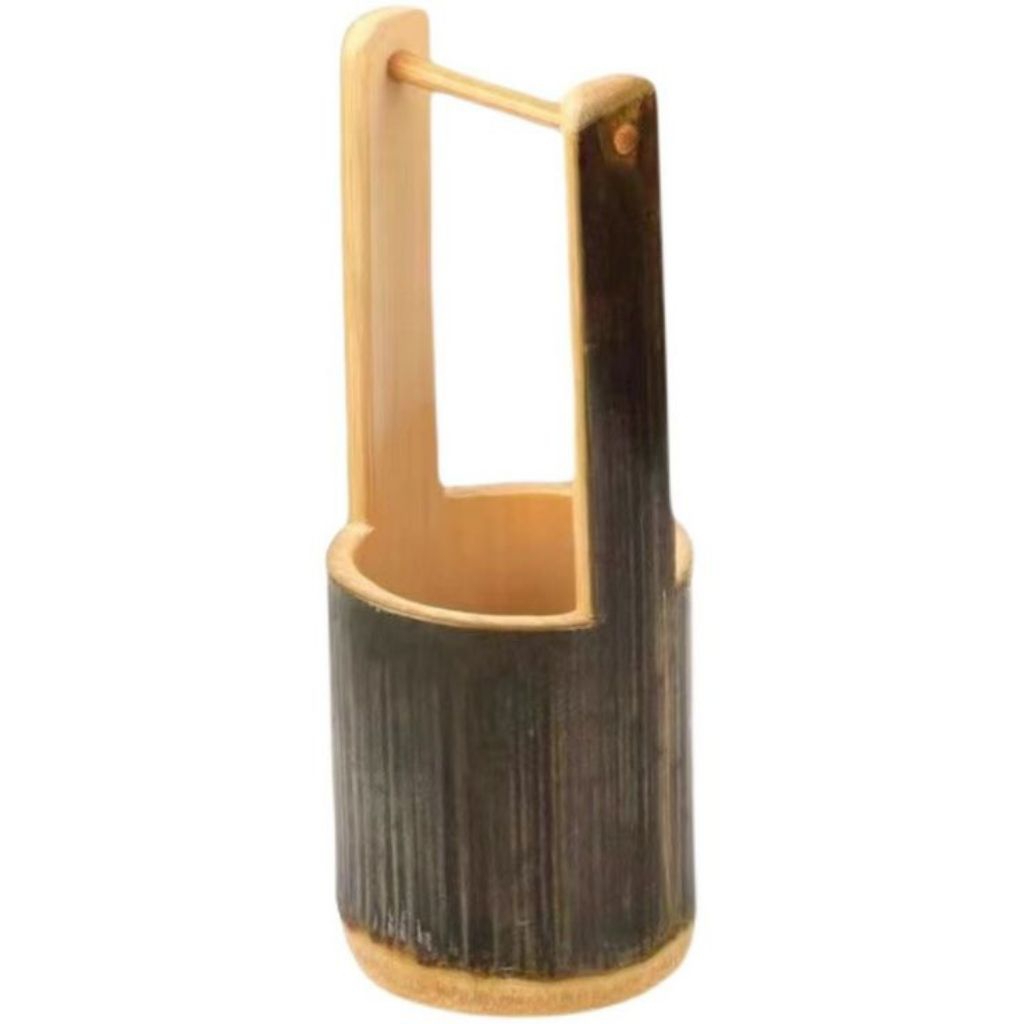 aksesoris kolam ikan ember bambu minimalis