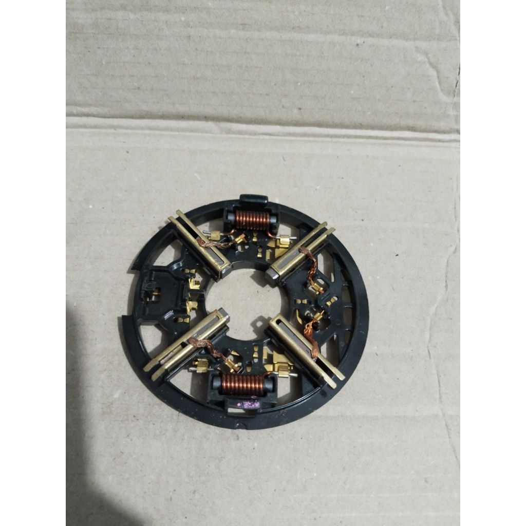 Carbon Brush Arang Dinamo Motor Xra Fan Kipas Radiator Xenia Avanza