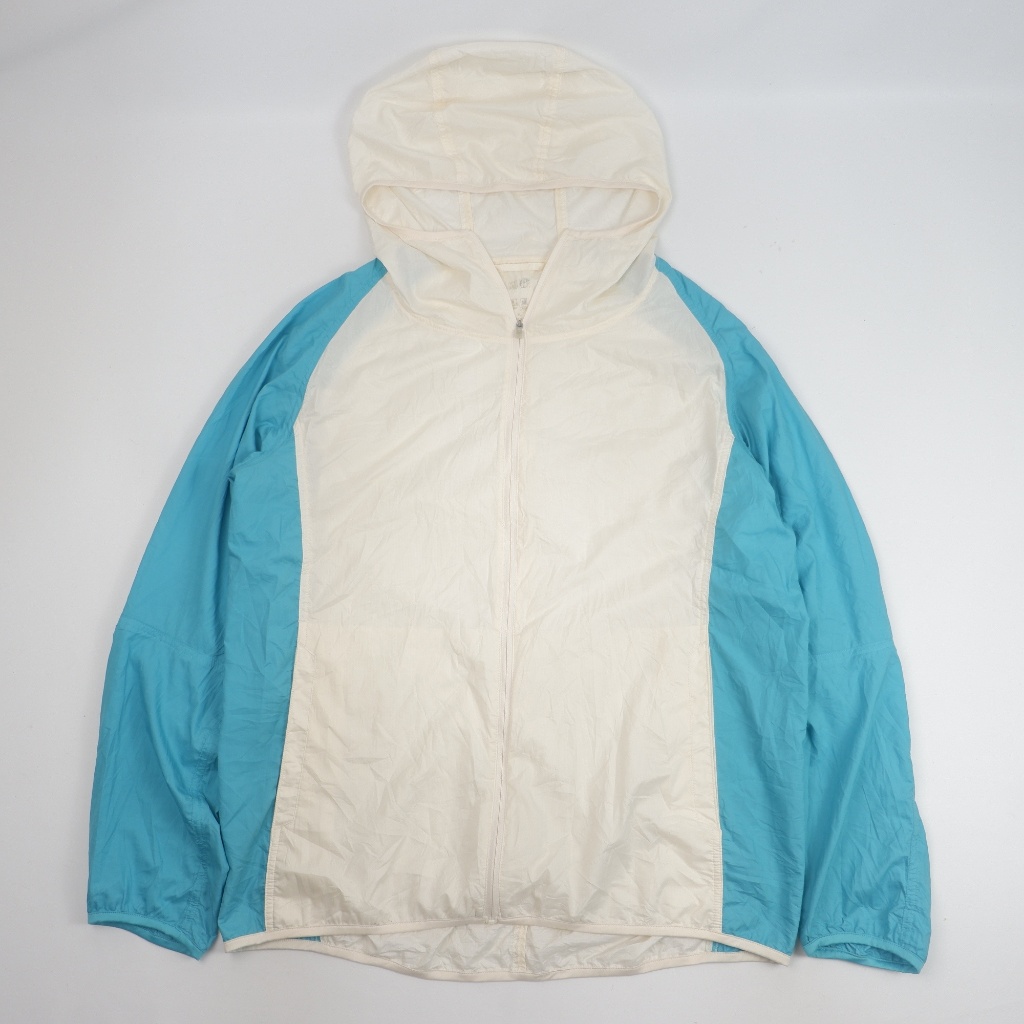 UNIQLO Lightweight Windbreaker - Zip Jacket (Size L/XL) - Preloved