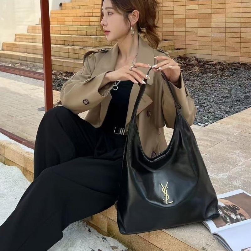 YSL Beauty - Tas Selempang - Pouch Makeup Black #8888