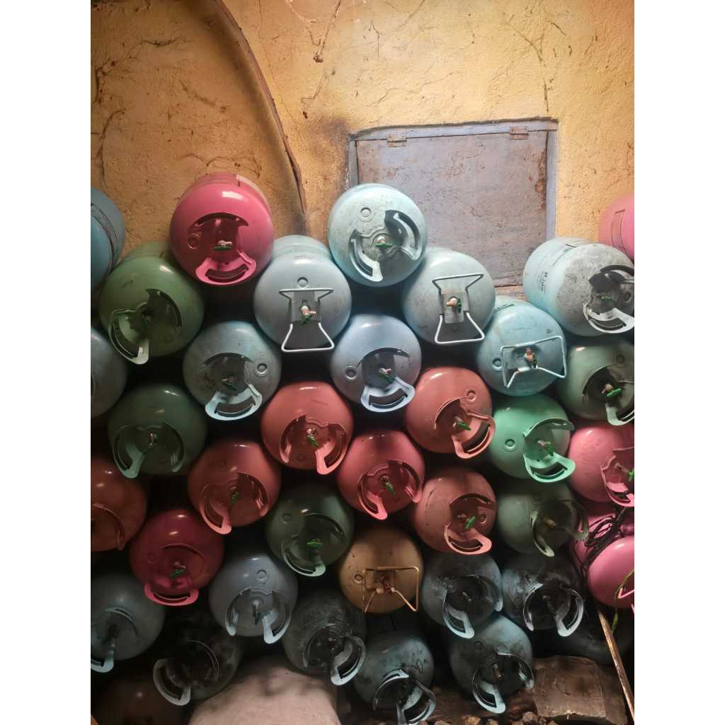 tabung kosong bekas freon