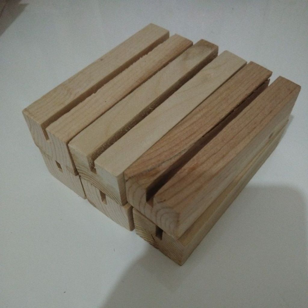Stand Akrilik | Dudukan Akrilik | Price Tag Holder Kayu | Tempat Kartu ID Card | Holder Kayu Kalende