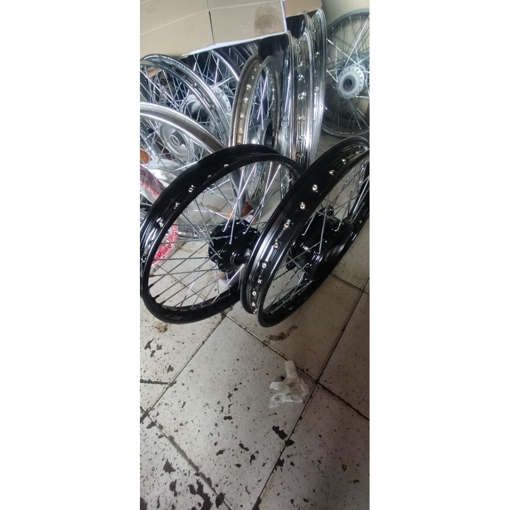 velg jari2 ring 17x140 rata, Vega ZR atau all motor bebek trombol besar, Jupiter, Vega new, Jupiter 