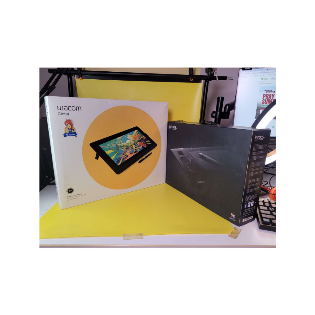 Wacom Cintiq 16 TK-1660/K1-CA Venus Bonus Intuos 4 Drawing Tablet Bekas