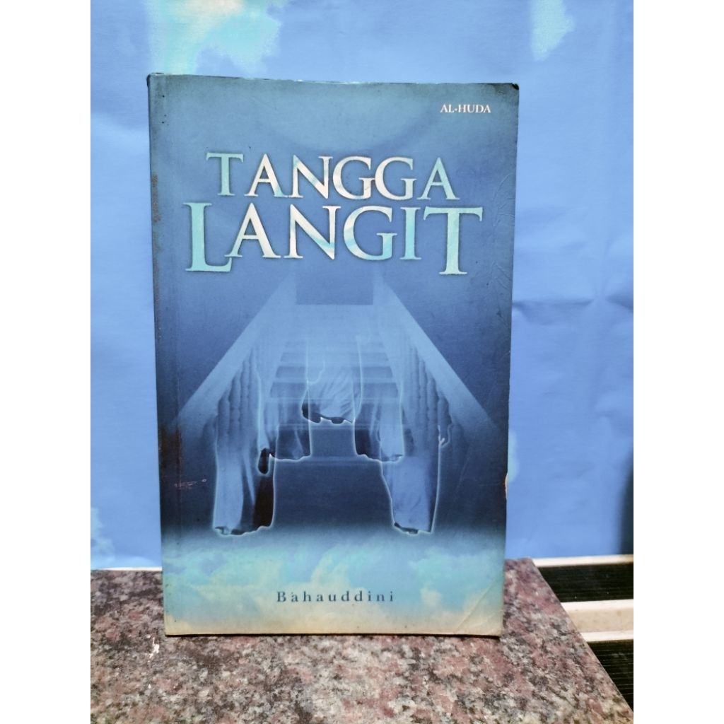 BUKU BEKAS TANGGA LANGIT OLEH BAHAUDDINI