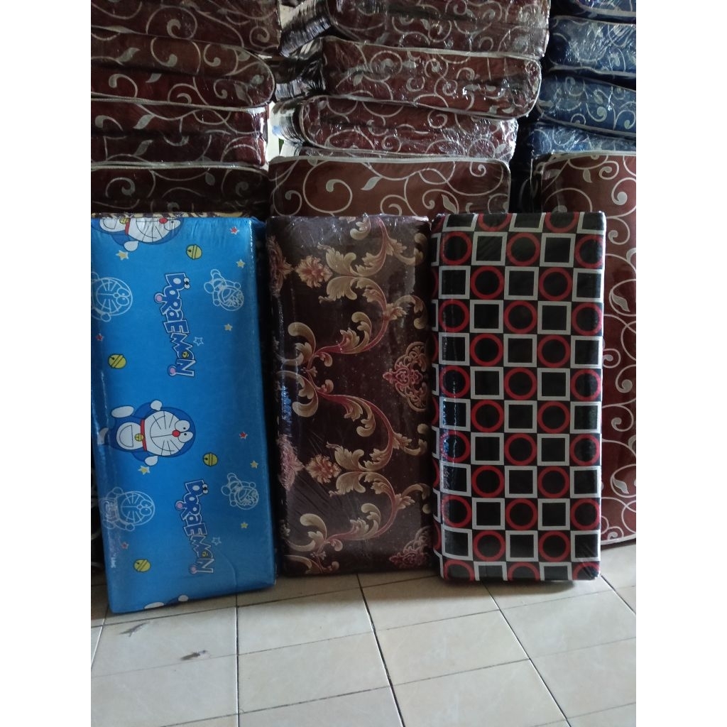 KASUR LIPAT untuk kebutuhan keluarga anak kos