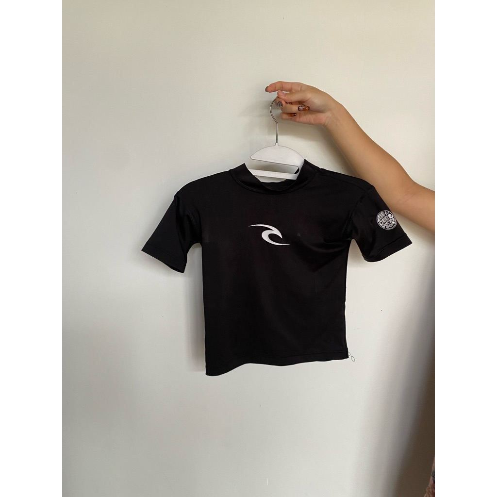 preloved crop top olahraga black wanita