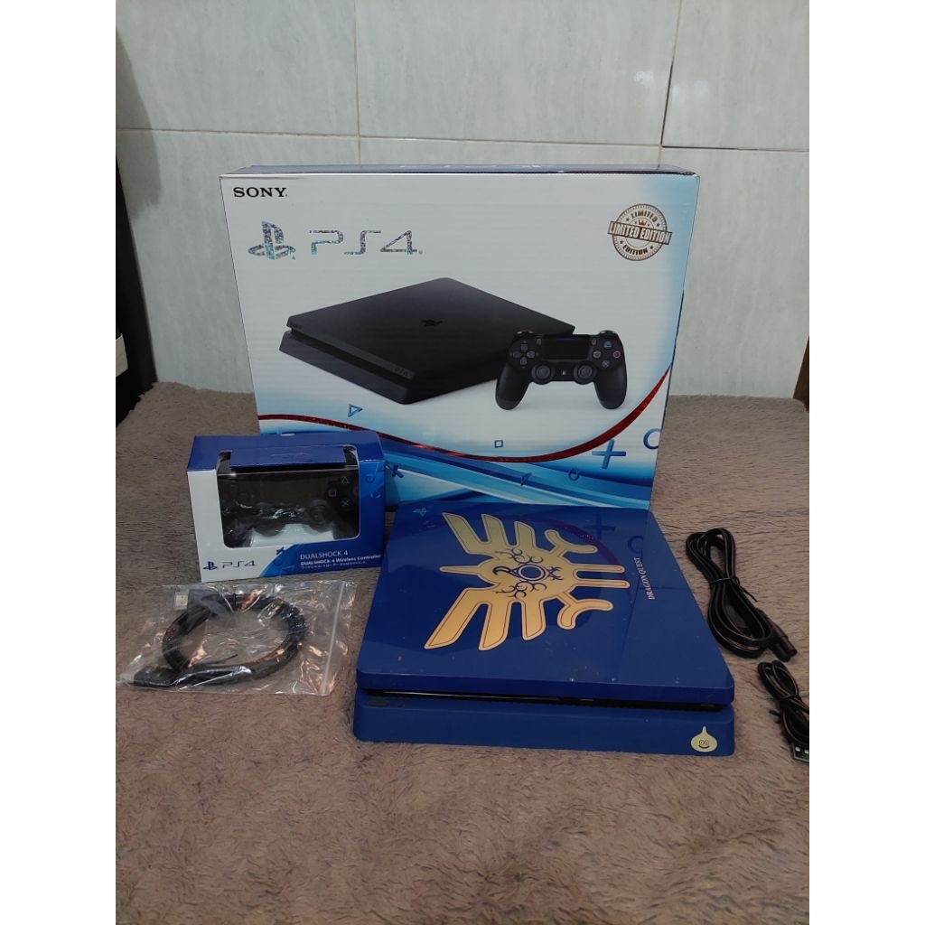 Ps 4 slim limited edition Hen bdjb / 1tb 
Sudah full game ( bisa req game )
Kondisi normal no minus
