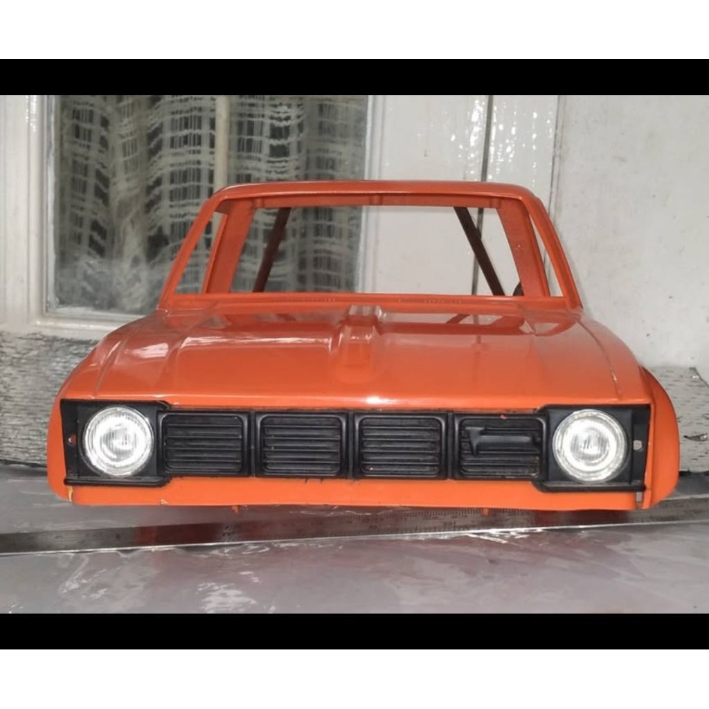 body rc 1/10 hilux tamiya