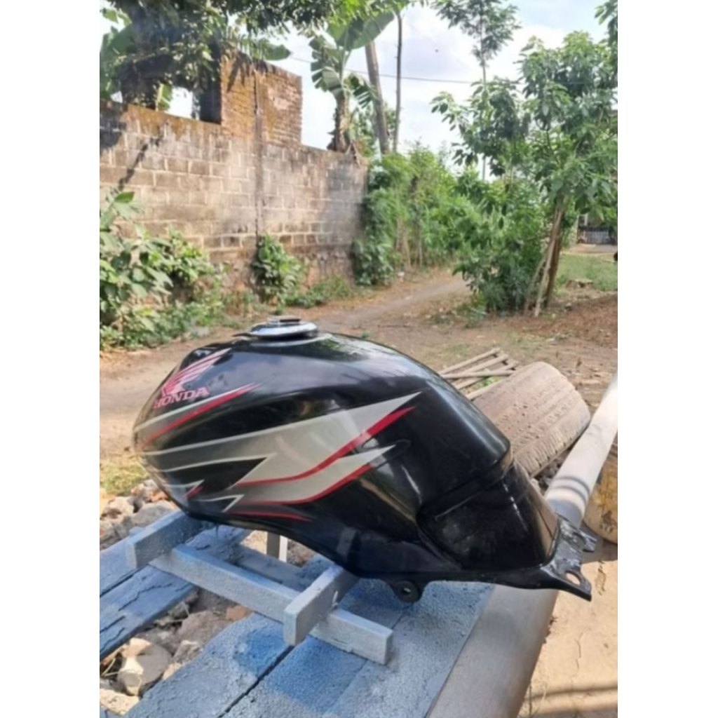 Tangki Megapro Primus bekas