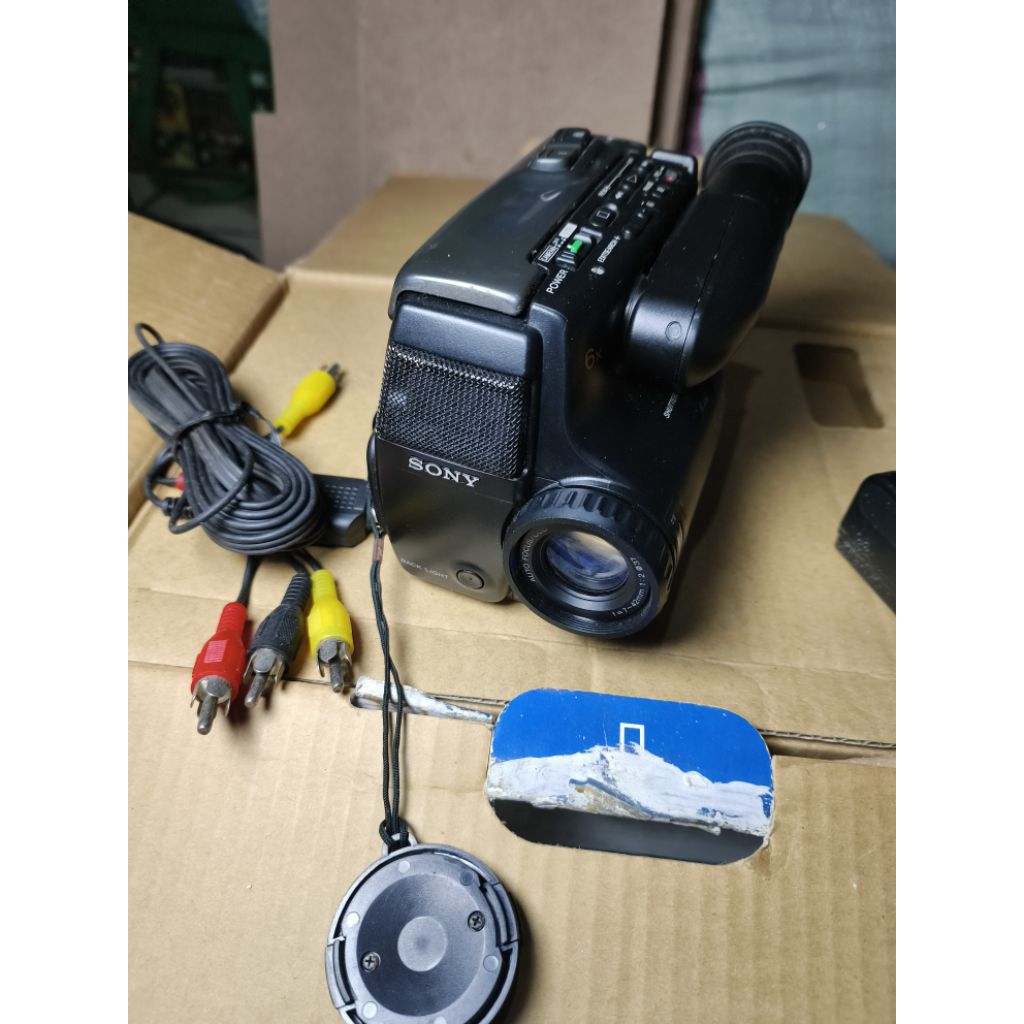 Sony Handycam Camera Type CCD-TR15E SECOND BEKAS ORIGINAL