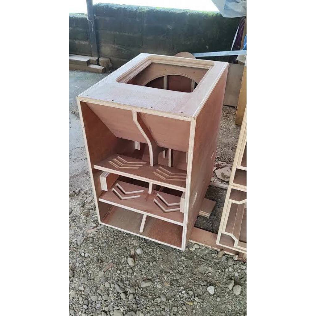box f1 15 inch singgle