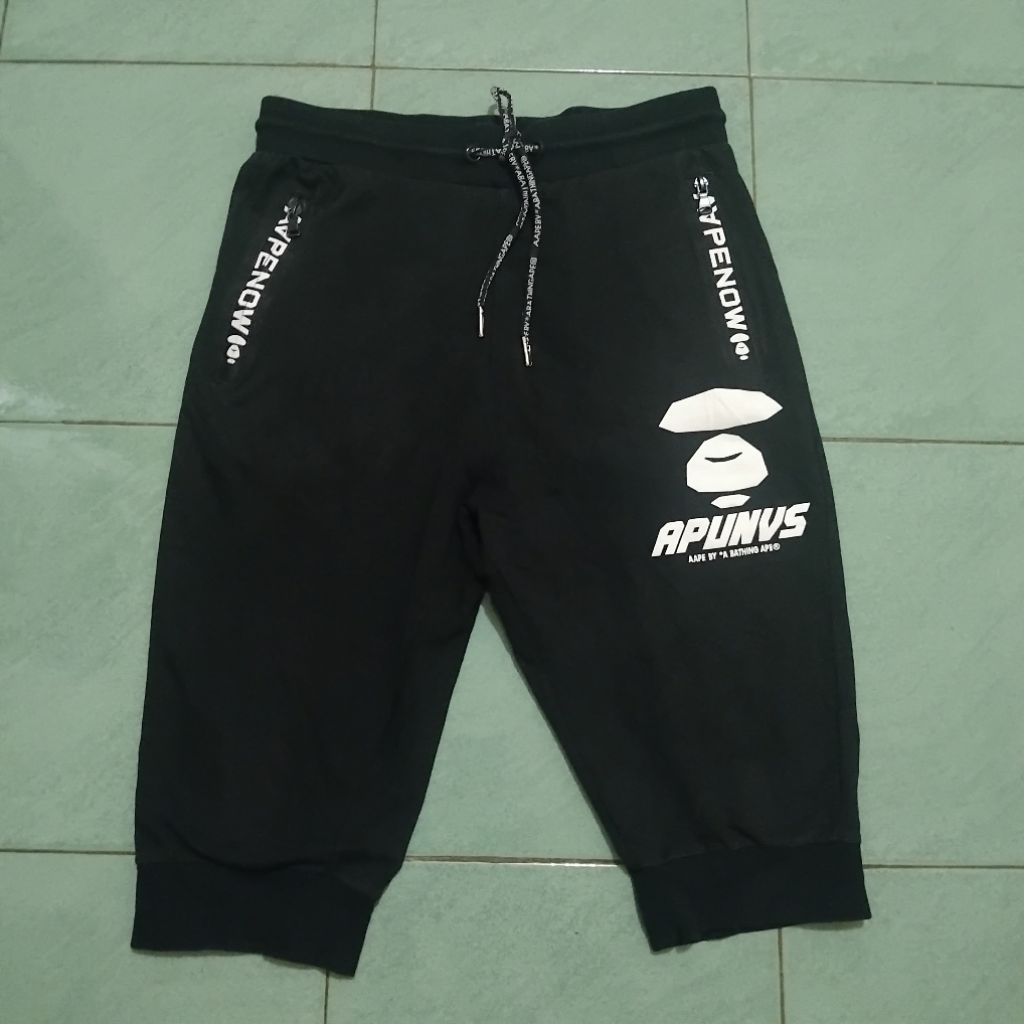 celana Aape 3/4 black