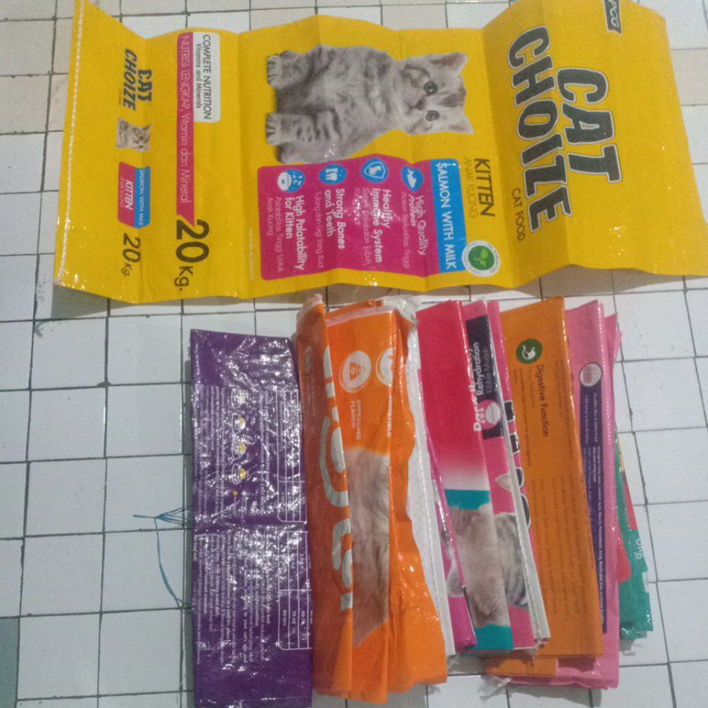 Karung Bekas Pakan Kucing ukuran 20kg Anti Air