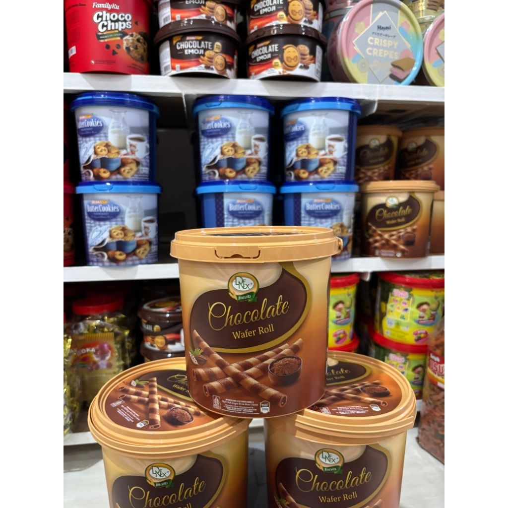 DeNex Coklat Wafer roll 300gr