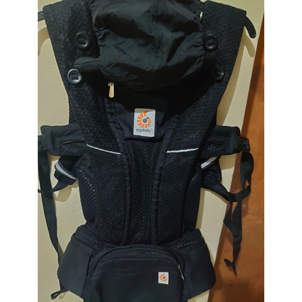 Ergobaby Omni Breeze Onyx Black preloved