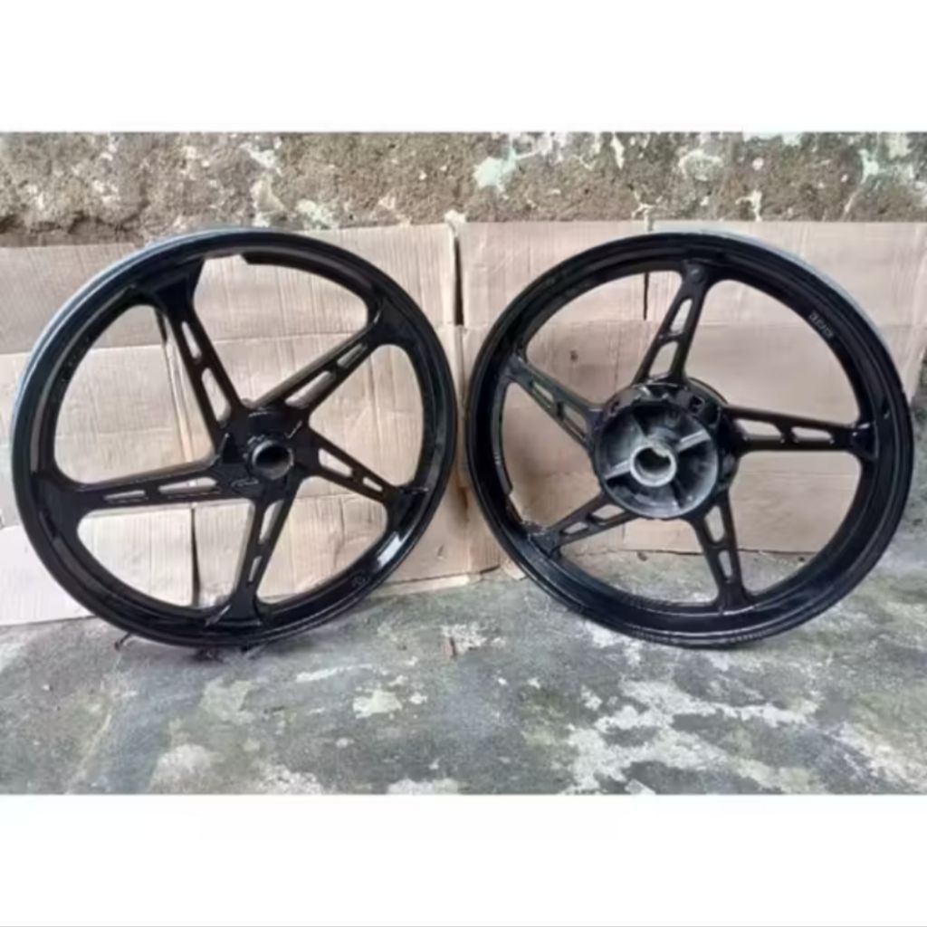 PELEK VELG RACING YAMAHA 1SET DEPAN BELAKANG MOTOR JUPITER Z BURUNG HANTU PNP JUPITER Z1 JUPITER MX 