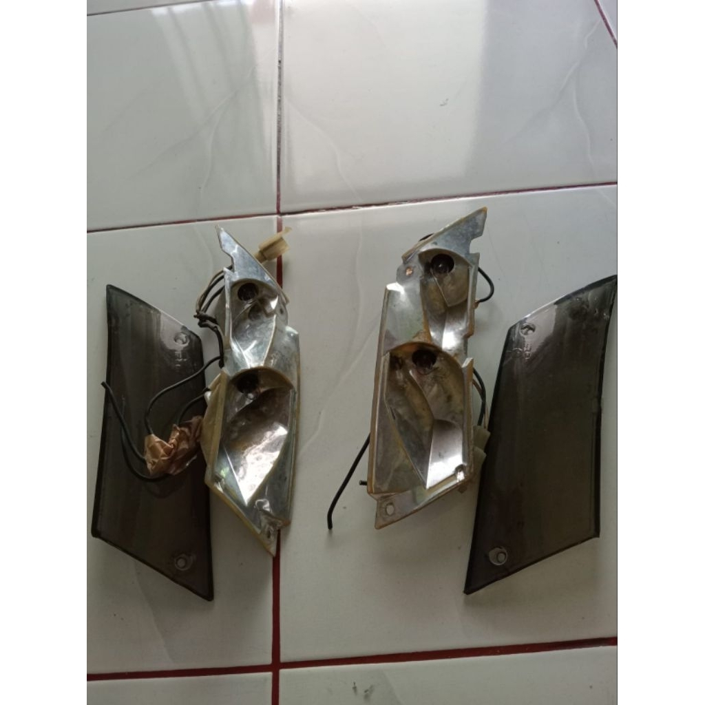 Sein riting lampu Piaggio Zip set depan belakang