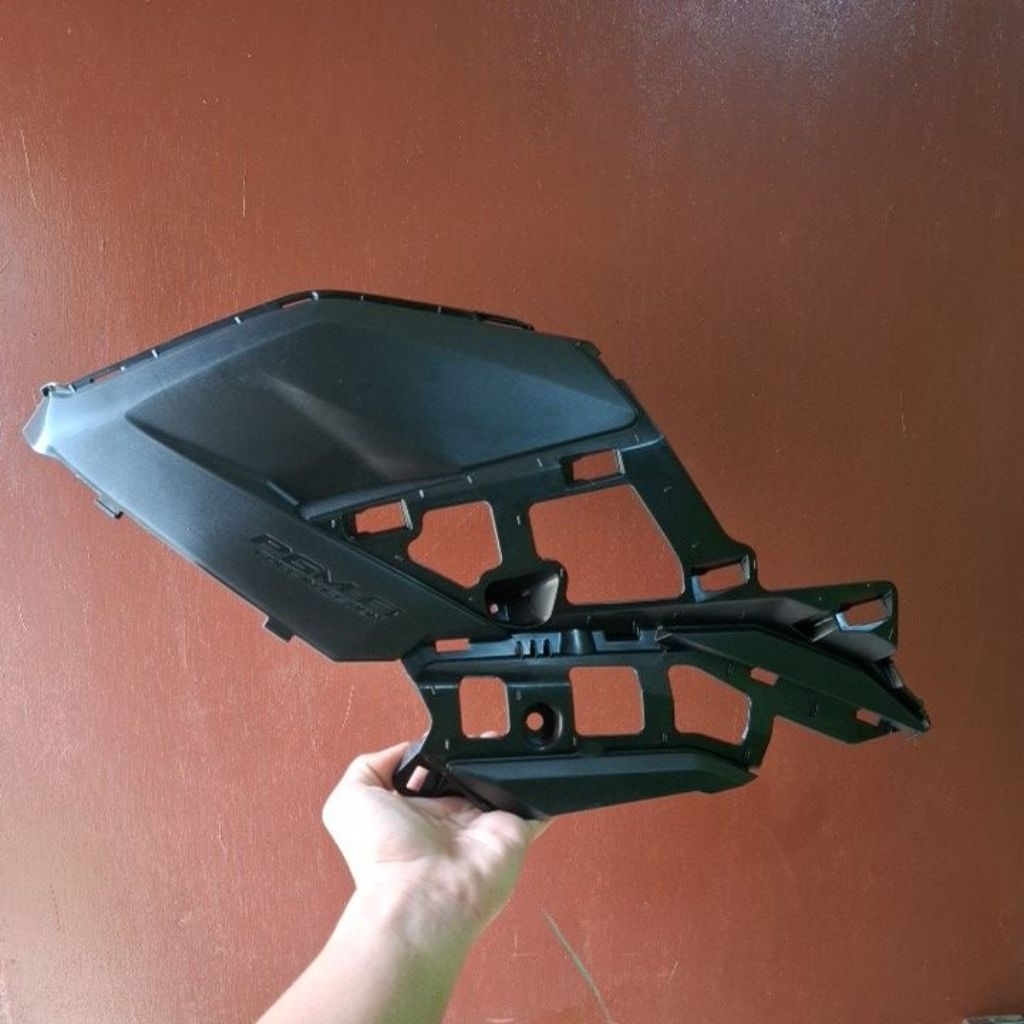 COVER BODY SAMPING KANAN-KIRI HITAM HONDA VARIO 125 ESP K2V ORIGINAL