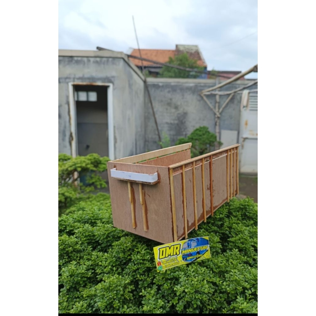 bak skala truk plastik