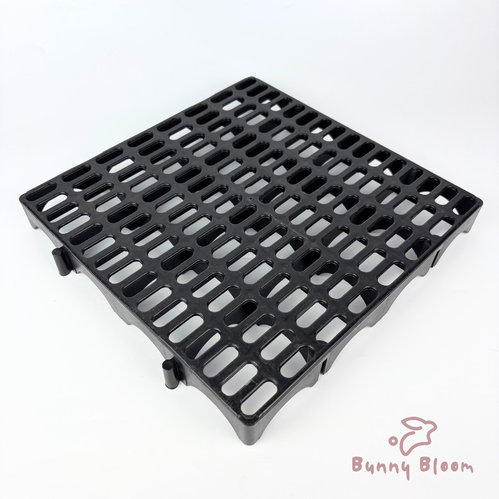 Alas Kandang Footrest 25x25x3cm – Tatakan Kaki PVC & Plastik Tebal untuk Kelinci, Marmut, Kucing, An