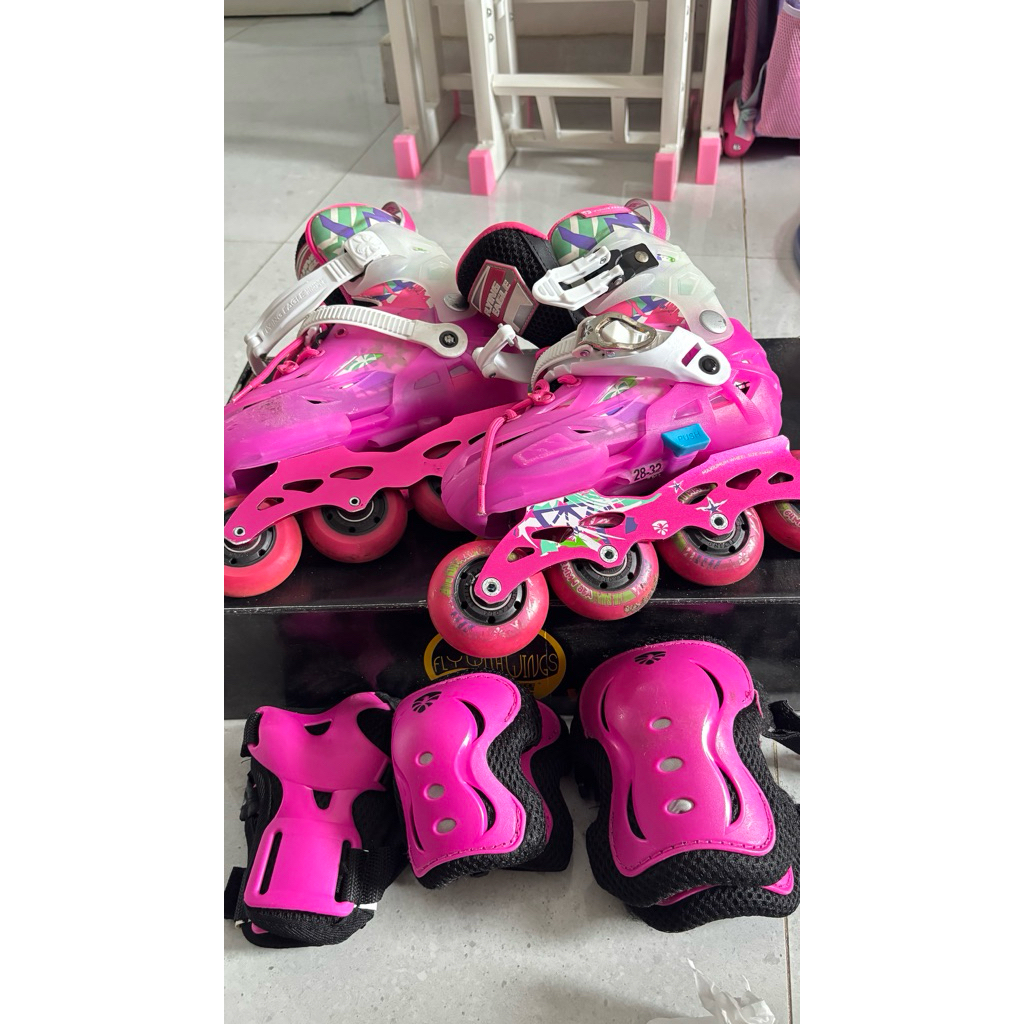 preloved sepatu roda flying eagle