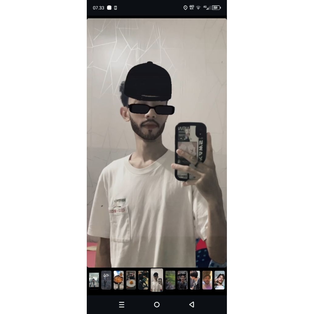 kaos oversize Naruto uniqla