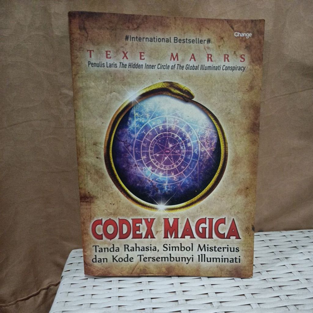 TEXE MARRS CODEX MAGICA-TANDA RAHASIA,SIMBOL MISTERIUS DAN KODE TERSEMBUNYI ILLUMINATI