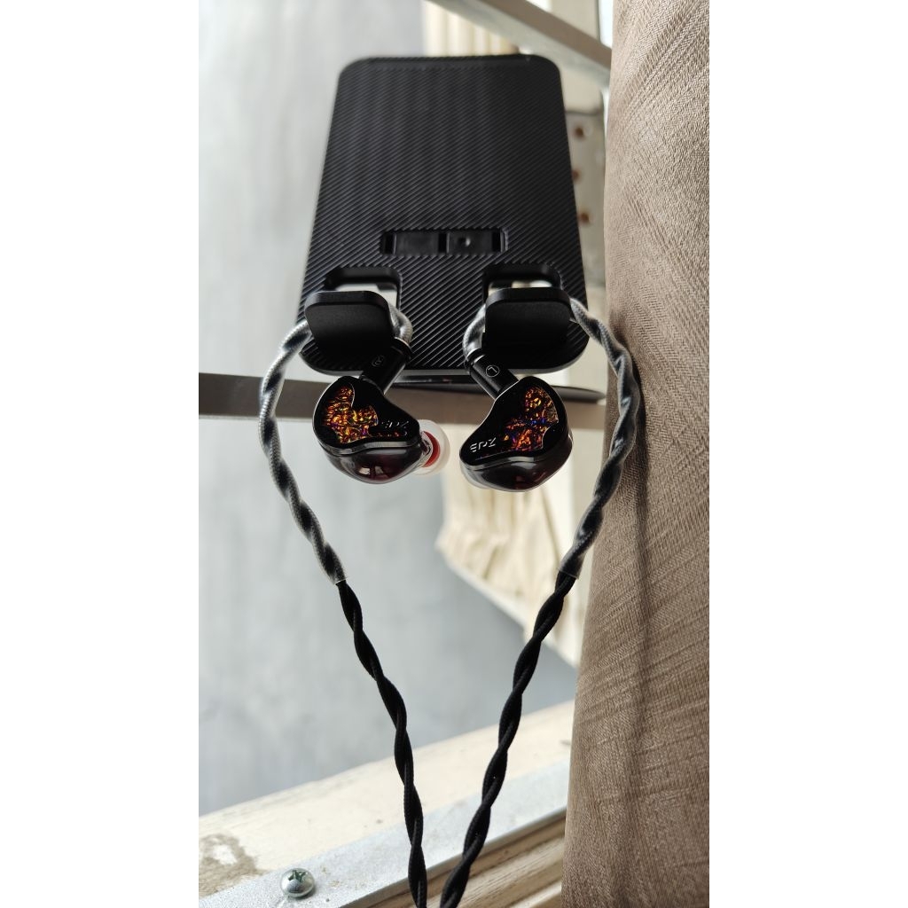 EPZ K9 1DD+8BA IEM Second Bukan Simgot Tangzu Moondrop KZ Truthear Mangird Artti Kiwi Ears Dunu Aful