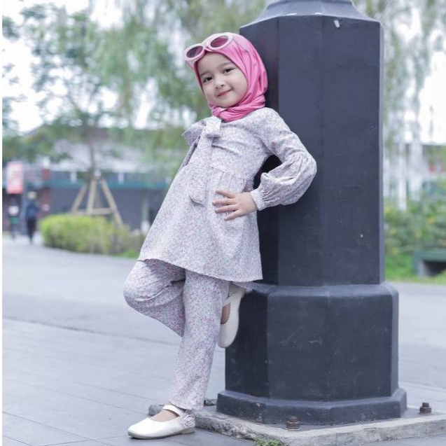 Setelan Anak Perempuan Tunik + Kulot / One Set Anak Motif Floral - Atasan Tunik Celana Kulot Motif B