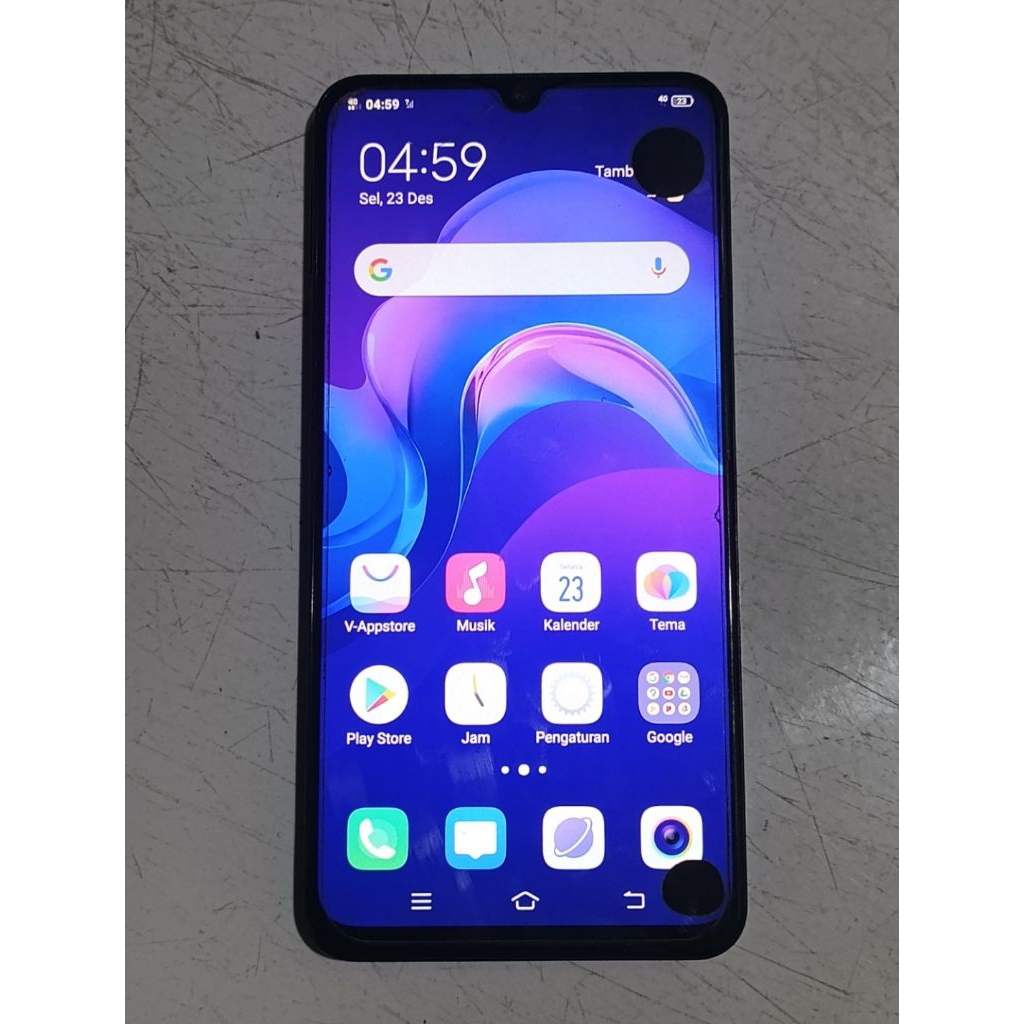 ViVo V11 (RAM 4/64) - HP Minus Bisa Pakai