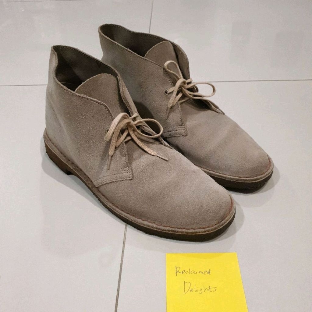 Preloved Clarks Desert Boots Suede - Sepatu Chukka Pria