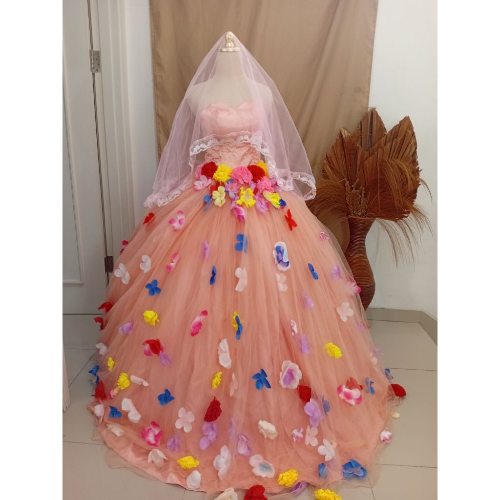 sewa gaun prewedding bunga-sewa gaun pesta murah-sewa gaun tangerang