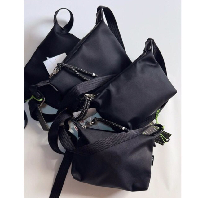 Tas Branded LC Energy Pouch Shoulder Bag Black Nylon