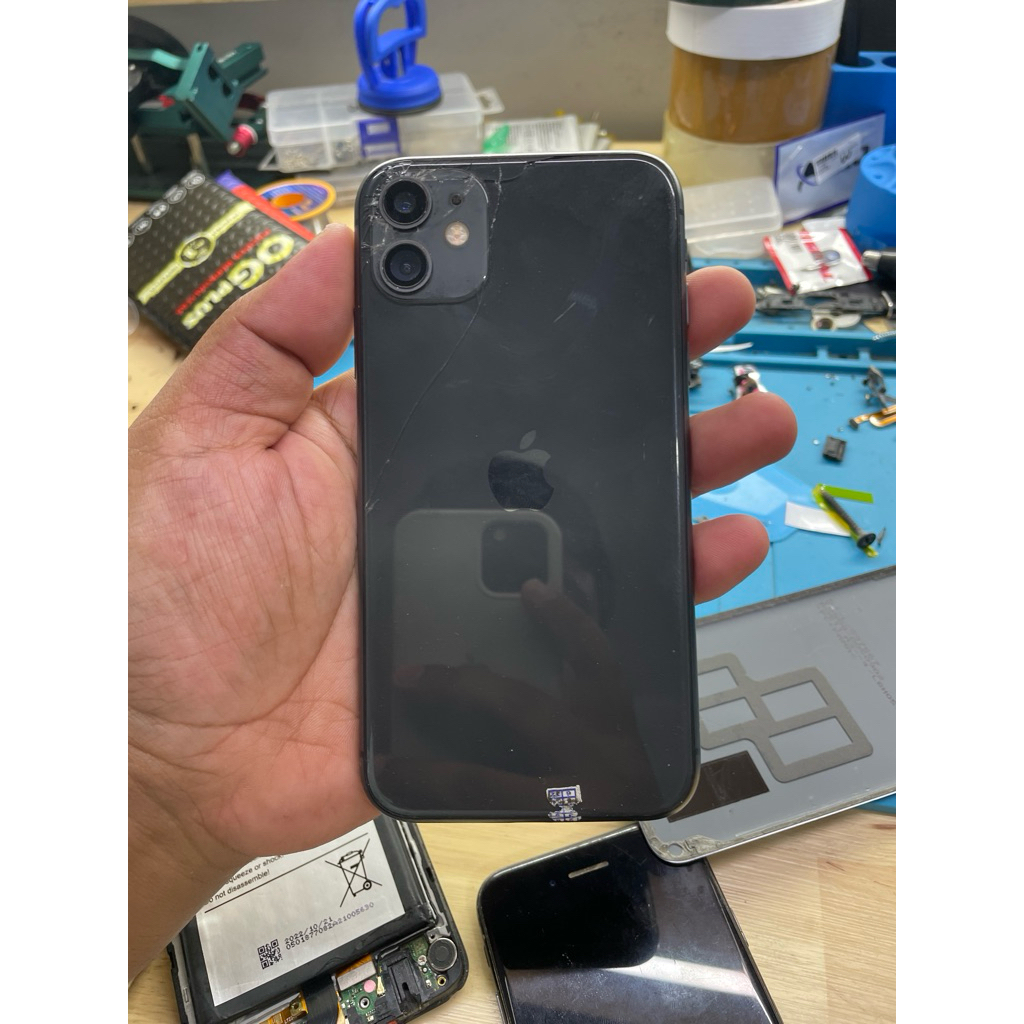 Mesin iphone 11 128gb mati